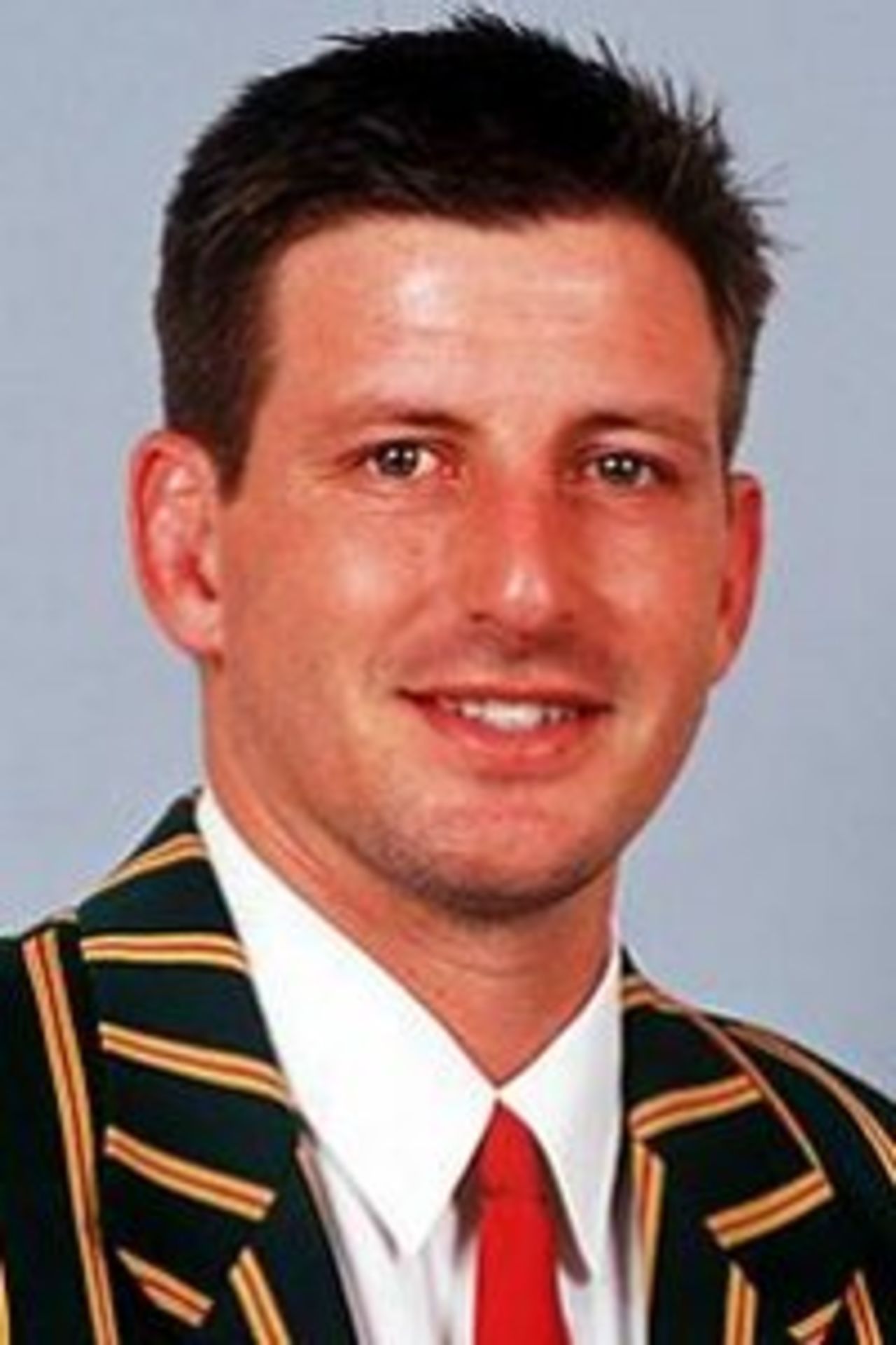 25 Nov 1999: Michael Kasprowicz of Australia, during a portrait session, before the third test between Australia and Pakistan, played at the WACA, Perth, Australia.