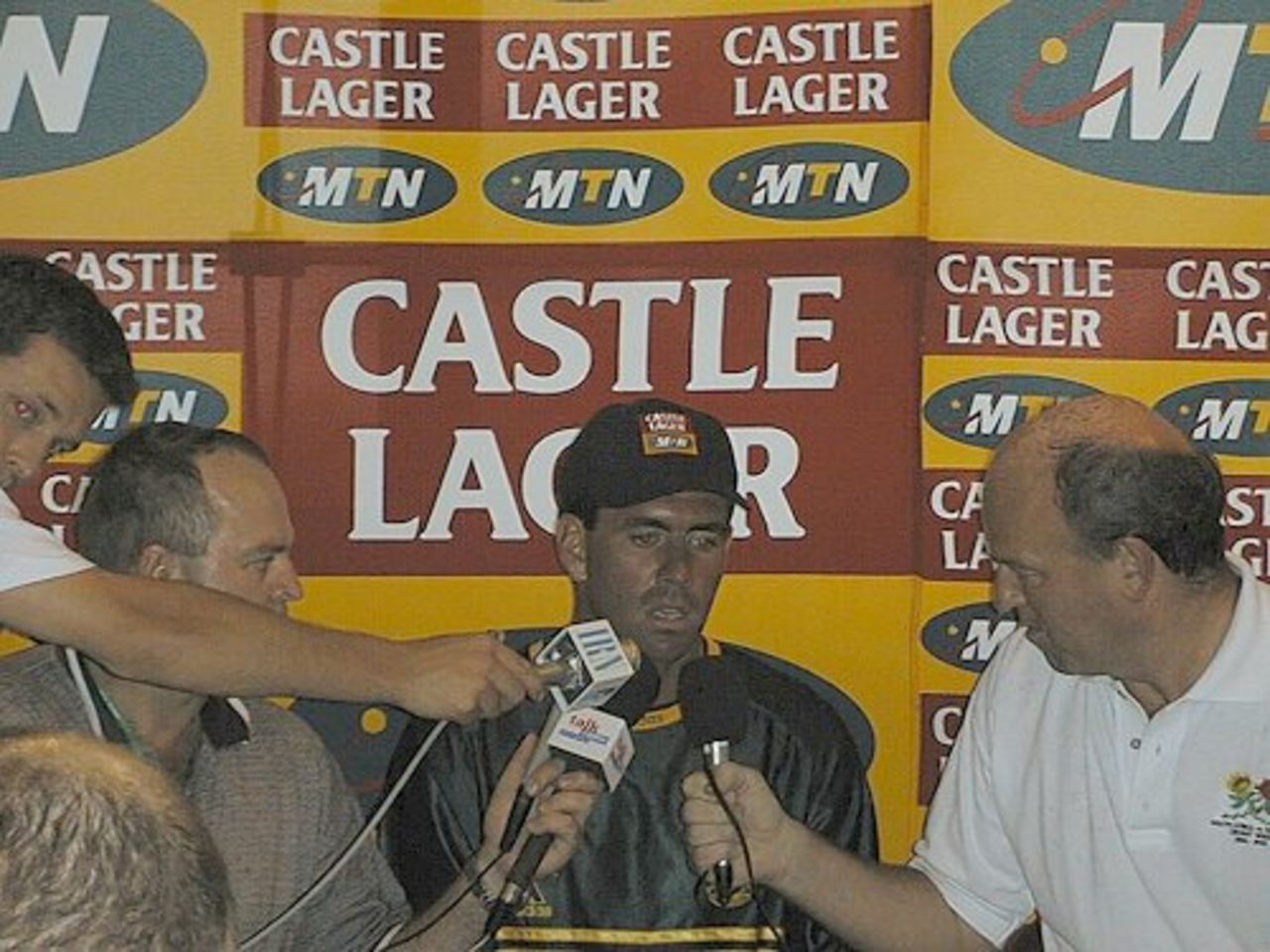 Kingsmead, Durban - Press Conference after day 3 of the 3rd Test between South Africa and England (28 Dec 1999)