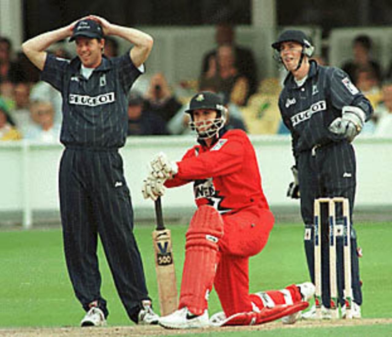 John Crawley looking at the umpire, Warwickshire v Lancashire, National League 1st Division, 13 June 1999
