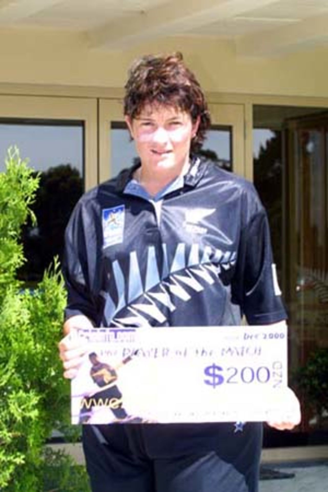 New Zealand v Ireland in the 2000 CricInfo Women's World Cup, New Zealand BIL Oval at Lincoln