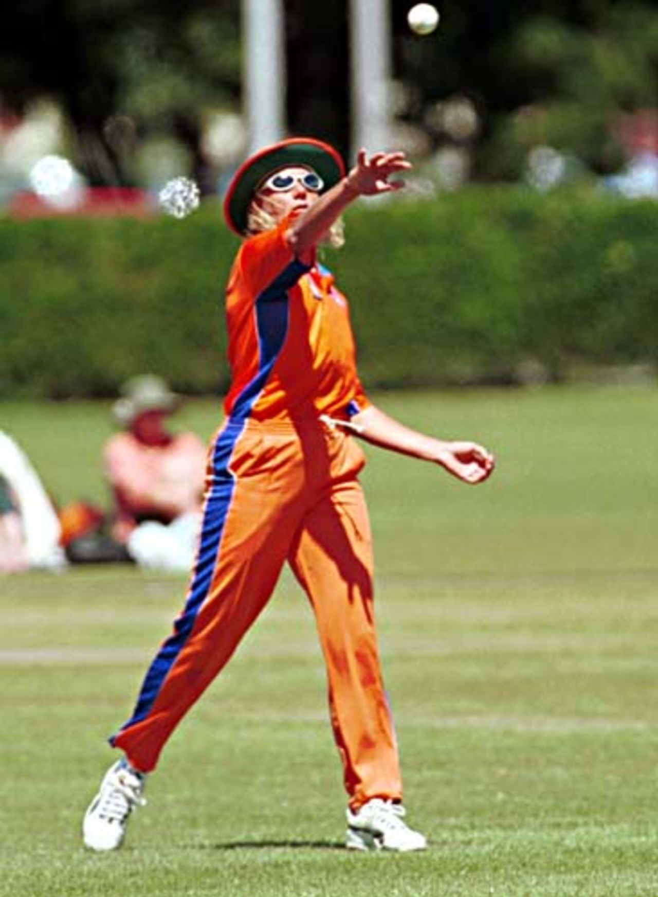 4 Dec 2000: Netherlands v South Africa, CricInfo Women's World Cup 2000 played at Hagley Park no.2, Christchurch