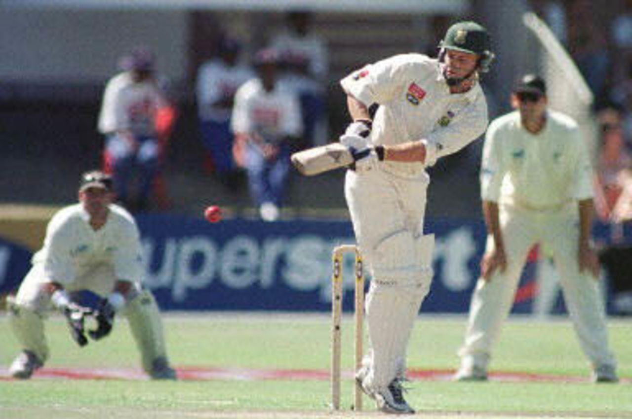 Gary Kirsten works the ball away to the onside in characteristic fashion, New Zealand in South Africa, 2000/01, 2nd Test, South Africa v New Zealand, Crusaders Ground, St George's Park, Port Elizabeth, 30Nov-04Dec 2000 (Day 2).