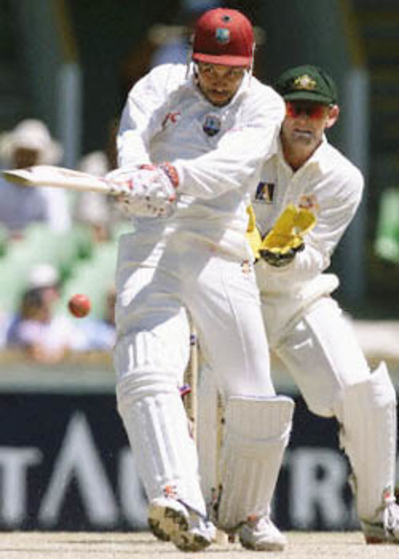 Jimmy Adams play the pull shot, but cannot pull his team out of trouble, The Frank Worrell Trophy, 2000/01, 2nd Test, Australia v West Indies, W.A.C.A. Ground, Perth, 01-05 December 2000 (Day 3).