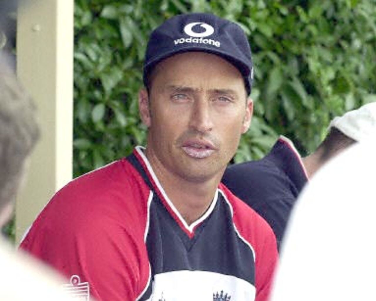 England captain Nasser Hussain responds to a question during the post match press conference ahead of the third Test in Karachi, 6 December 2000, (6 December). Hussain said his side aspires to do something special in the last Test starting on Thursday, to be played at National Stadium Karachi.