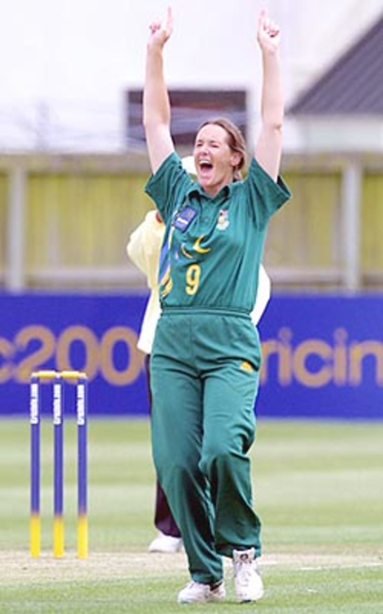 8 Dec: South Africa v Sri Lanka, CricInfo Women's World Cup match played at Lincoln Green