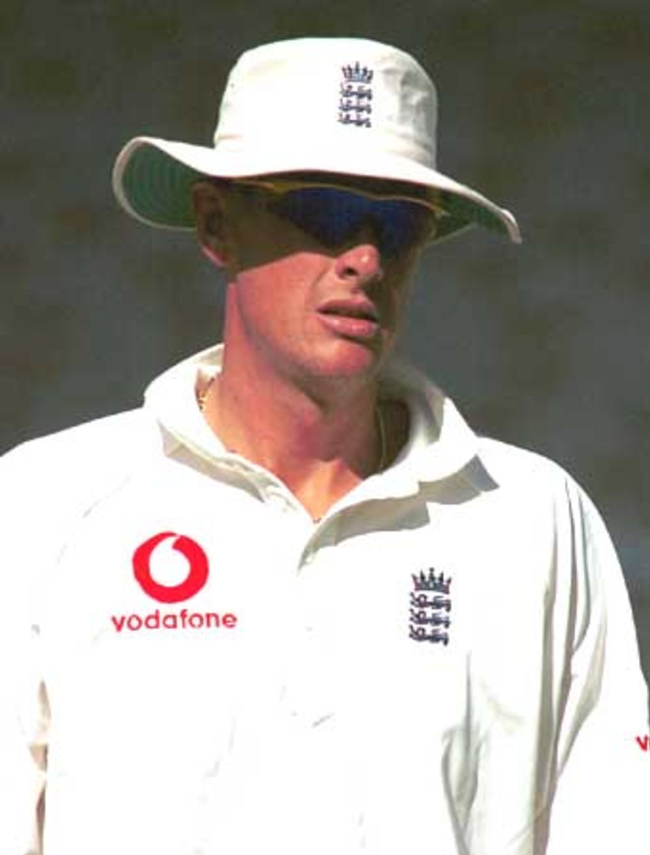 Ashley Giles - the most successful bowler for England, Day 2, 3rd Test Match, Pakistan v England at Karachi, 7 Dec-11 Dec 2000.
