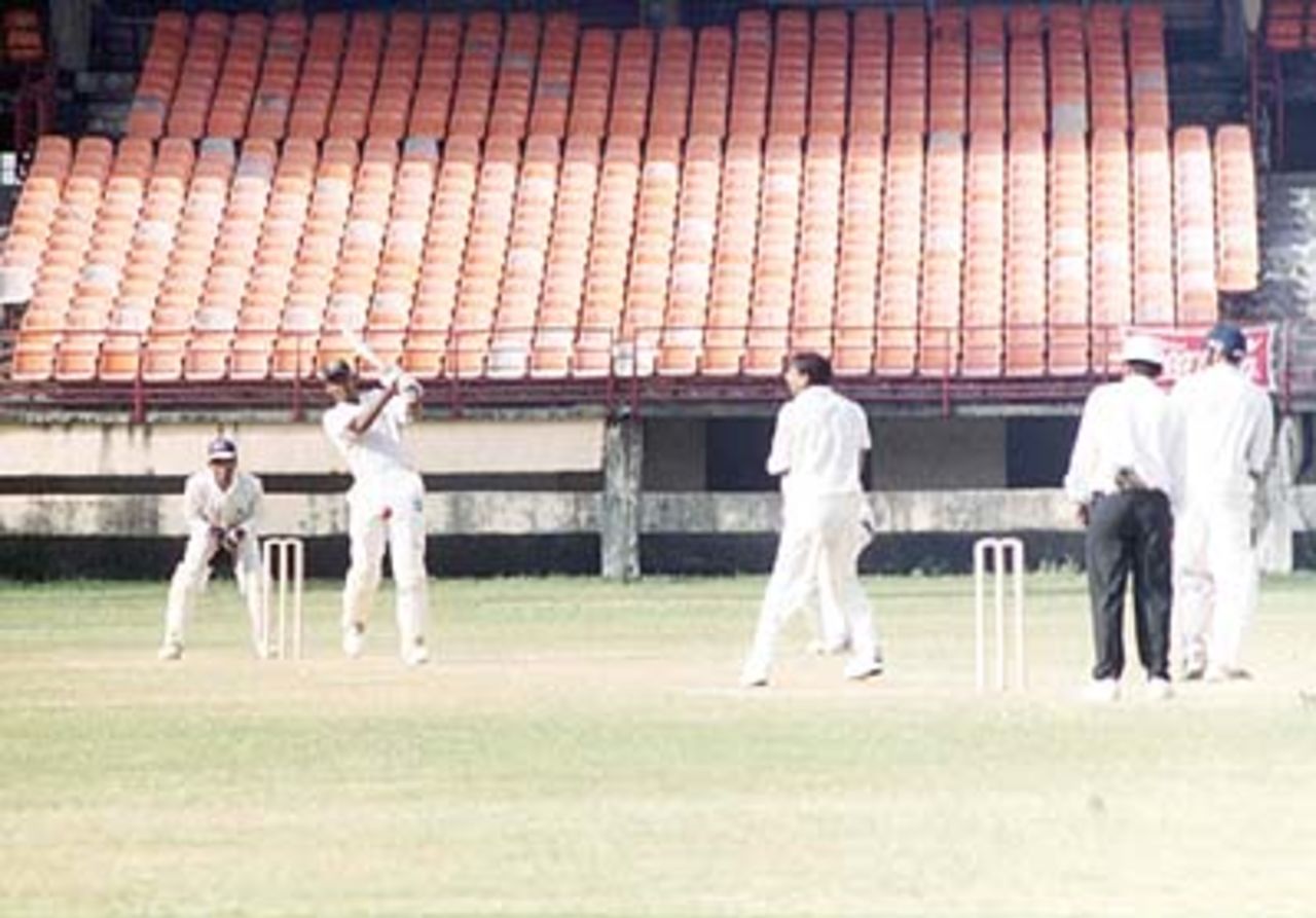 Ganesh lofts a RamPrakash delivery. Ranji Trophy South Zone League 2000/01, Kerala v Karnataka, Nehru Stadium, Kochi, 22-25 November 2000