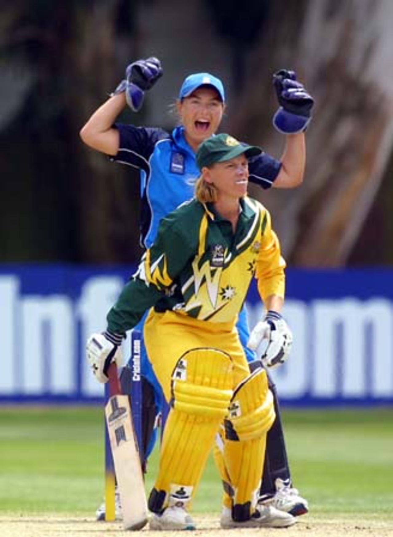 10 Dec 2000: Australia v England, CricInfo Women's World Cup, Lincoln Green.