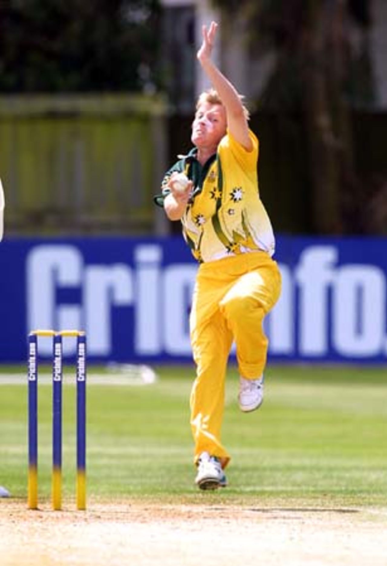 10 Dec 2000: Australia v England, CricInfo Women's World Cup, Lincoln Green.