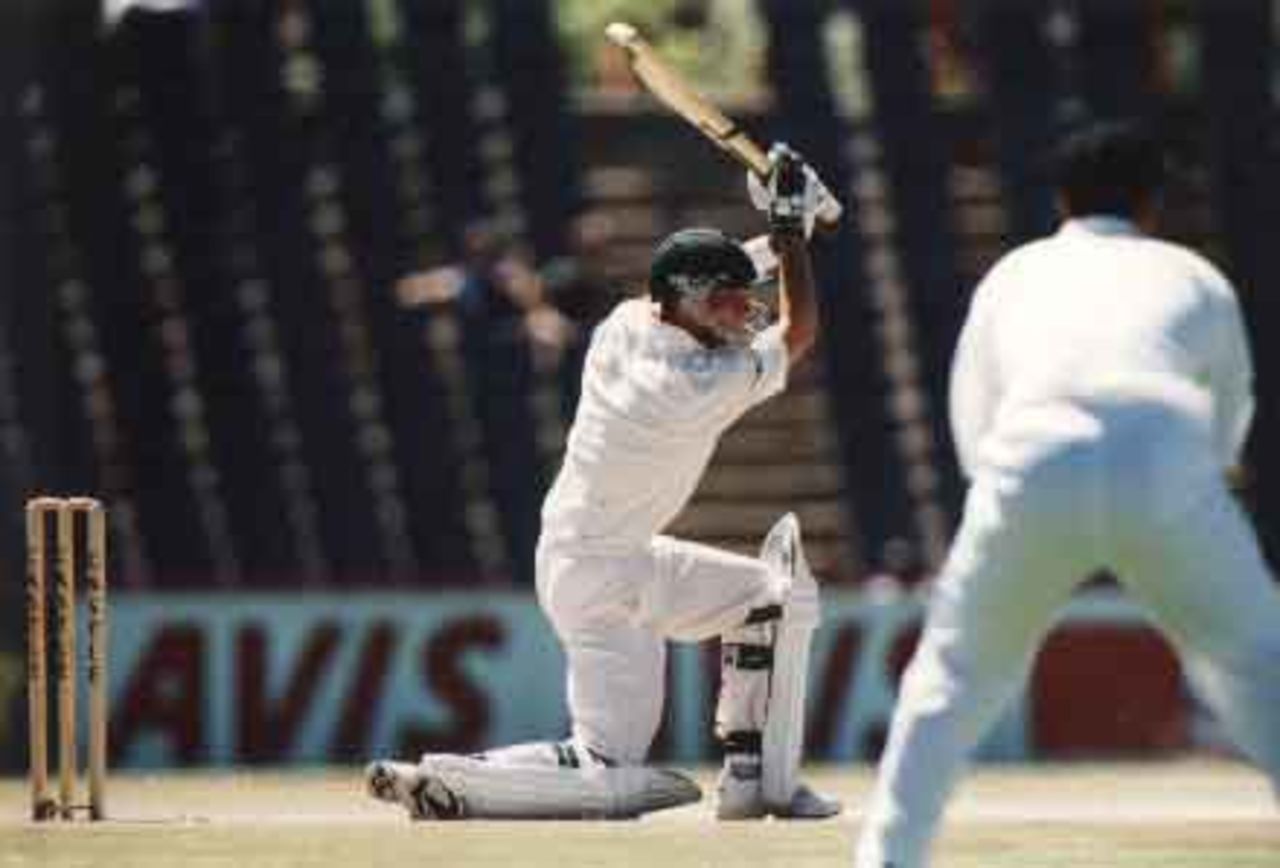 South Africa v New Zealand, 2000/01 Ist Test at the Goodyear Park , Bloemfontein, November 2000