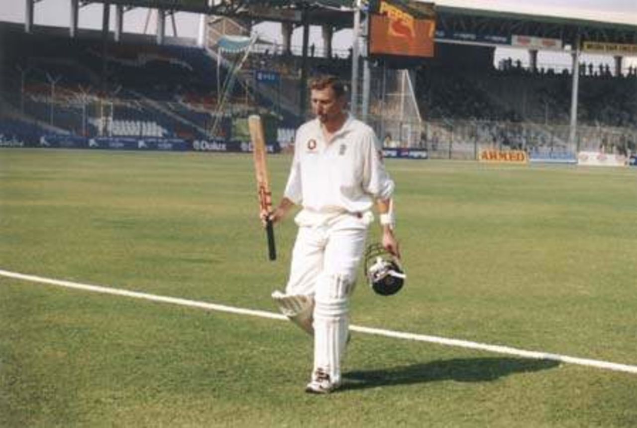 Atherton walking back after scoring 125, which was to be his match-winning century, Day 4, 3rd Test Match, Pakistan v England at Karachi, 7 Dec-11 Dec 2000.