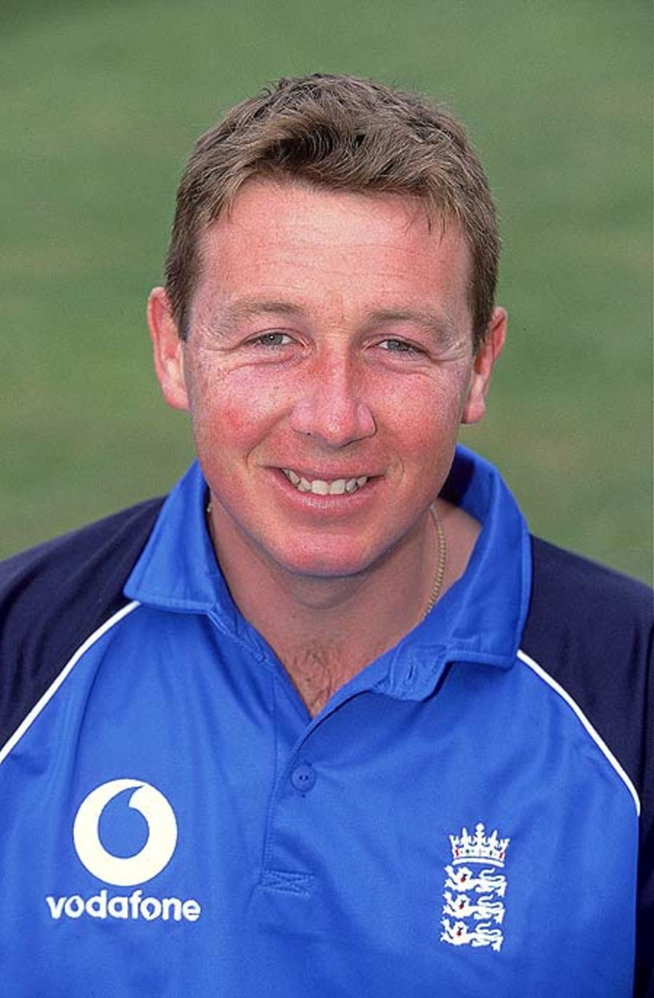 7 Jul 2000: Headshot of Robert Croft of England during the Natwest Series Cup at the Kennington Oval, London, England