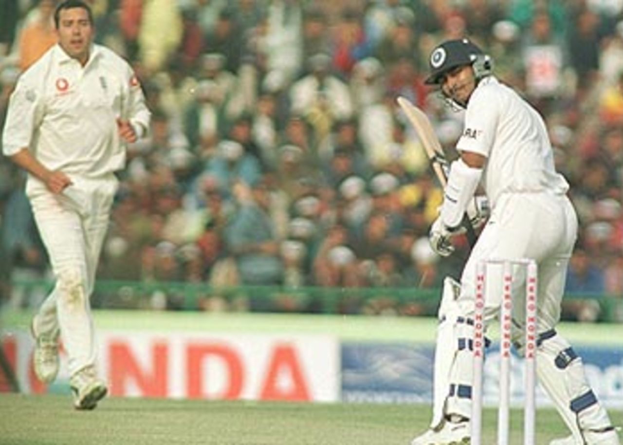 India v England, 1st Test match, Day Two, Punjab C.A. Stadium, Mohali, Chandigarh, 3-7 Dec 2001