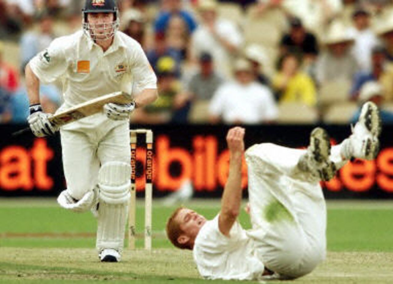 Australia v South Africa, Mandela Trophy, 1st Test, 2001-02, Adelaide