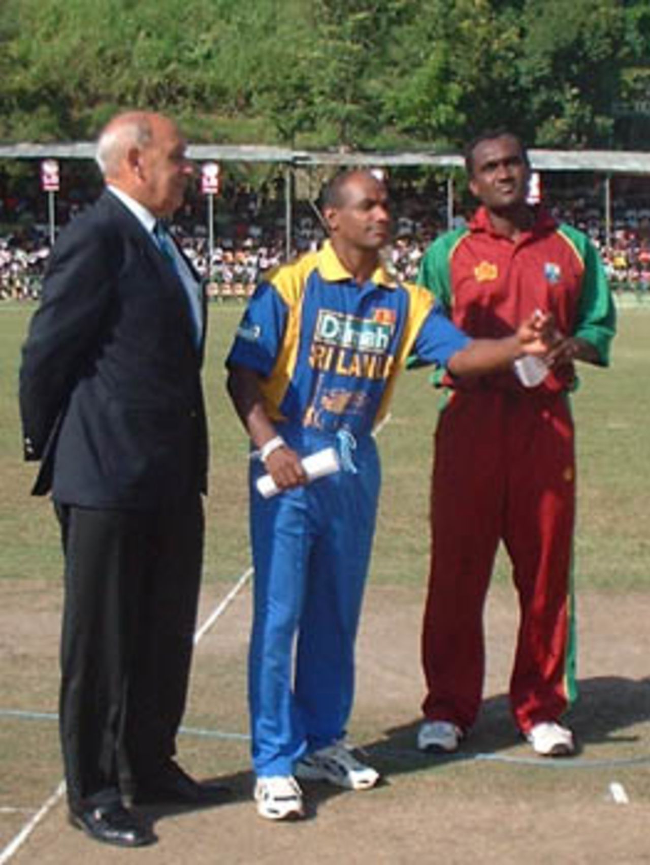 5th Match: Sri Lanka v West Indies at  Asgiriya International Stadium in Kandy, LG Abans Triangular Series Dec 2001.