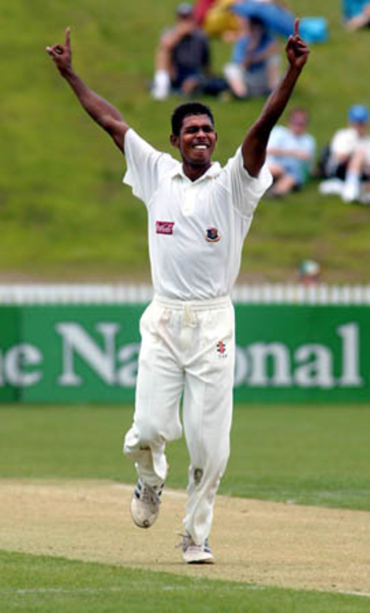 Bangladeshi bowler Manjural Islam celebrates dismissing New Zealand batsman Nathan Astle, caught by Al Sahariar at first slip for five. 1st Test: New Zealand v Bangladesh at WestpacTrust Park, Hamilton, 18-22 Dec 2001 (20 December 2001).