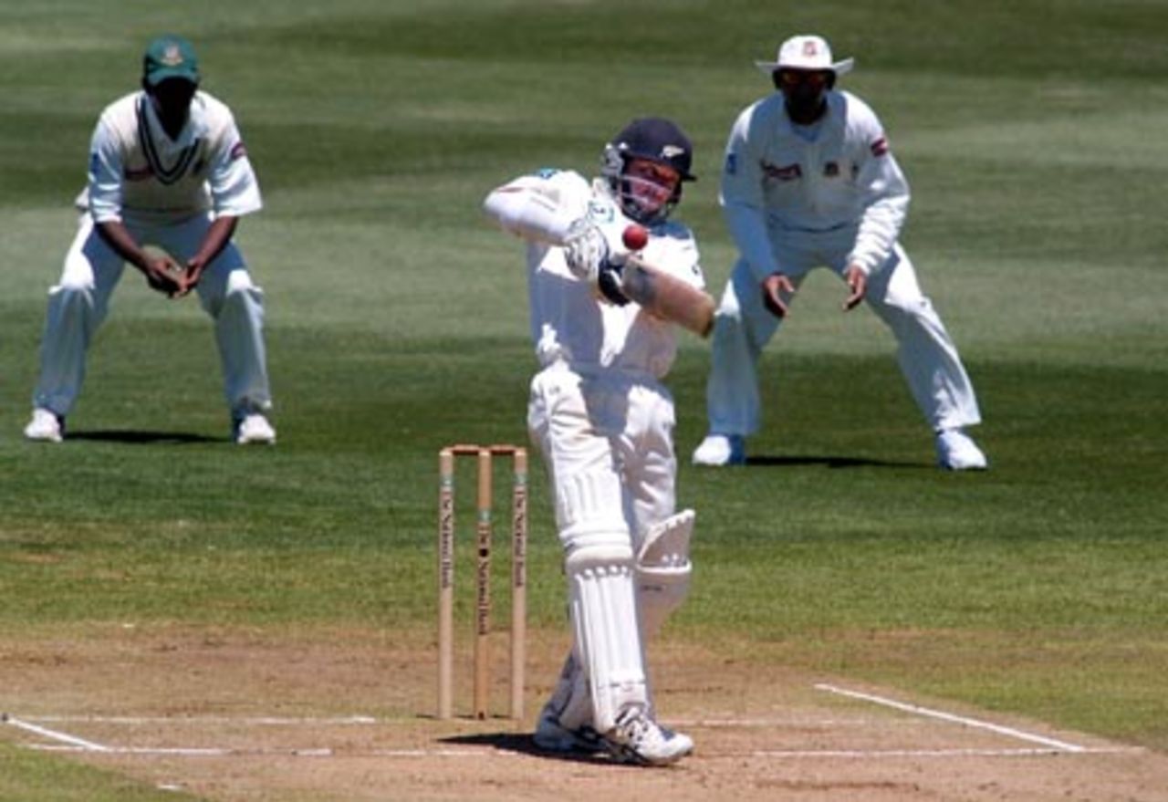 New Zealand batsman pulls a short delivery to the boundary during his first innings of 83. 2nd Test: New Zealand v Bangladesh at Basin Reserve, Wellington, 26-30 Dec 2001 (29 December 2001).