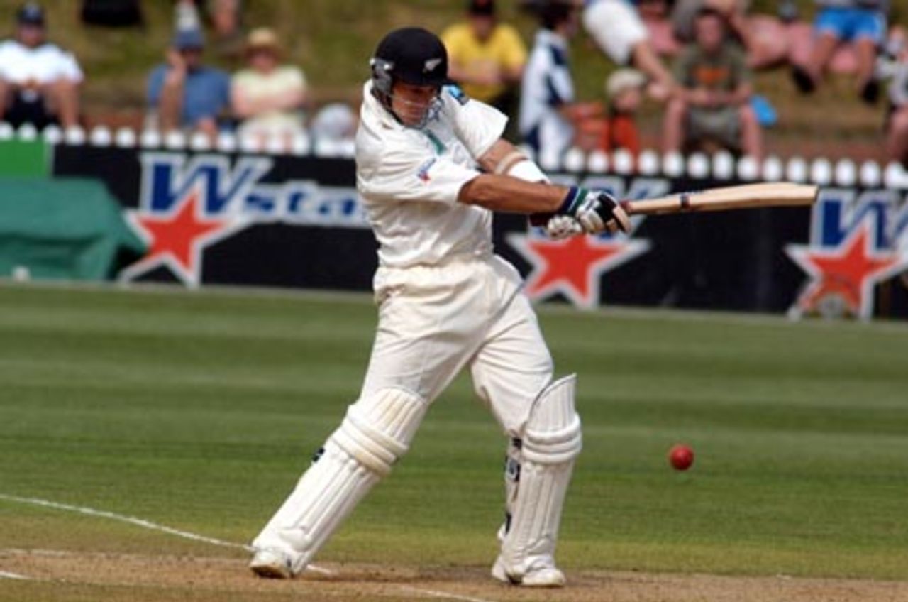 New Zealand batsman Craig McMillan drives a delivery from Bangladesh bowler Aminul Islam to the boundary during his first innings of 70. 2nd Test: New Zealand v Bangladesh at Basin Reserve, Wellington, 26-30 Dec 2001 (29 December 2001).