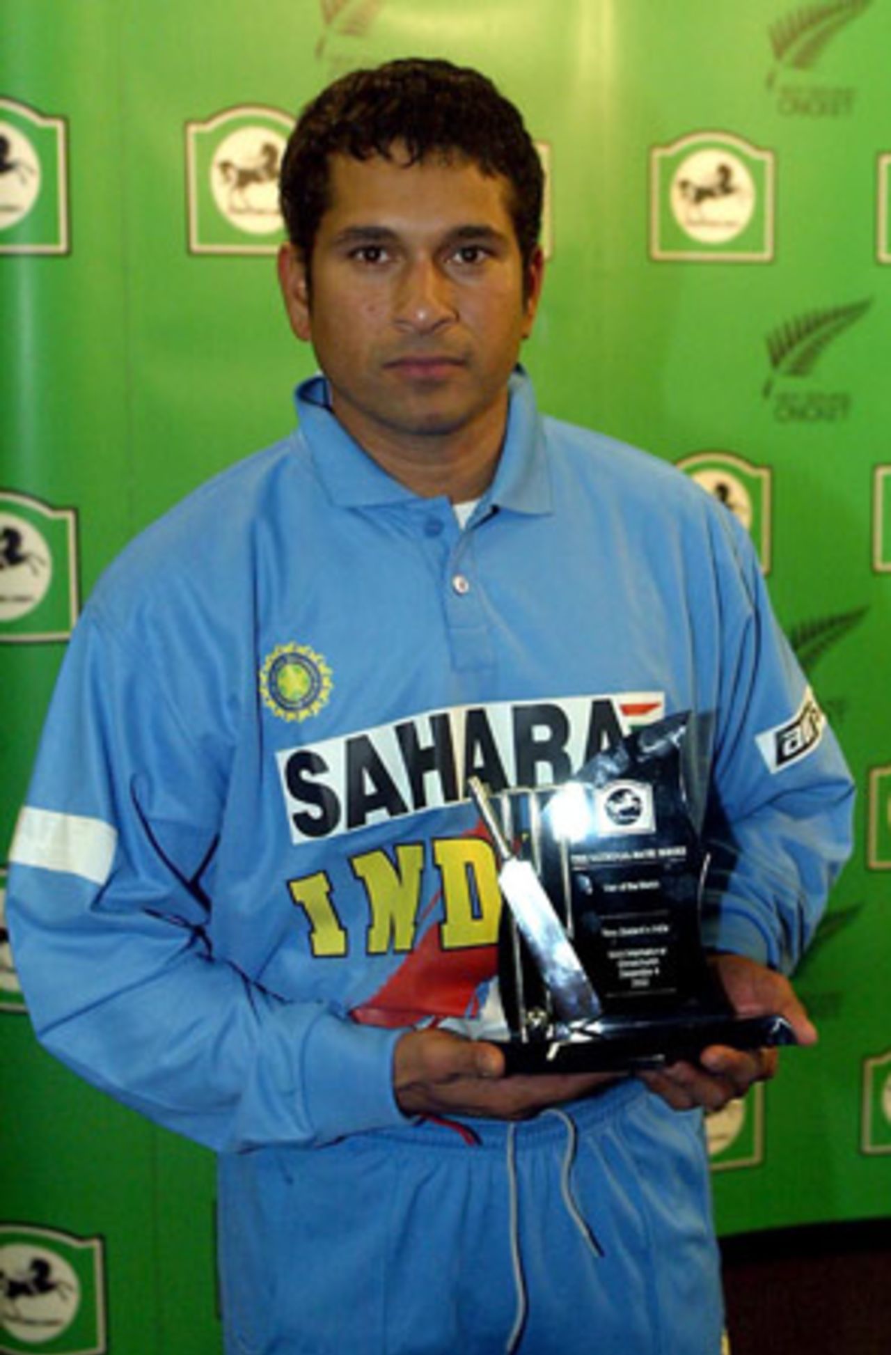 Indian player Sachin Tendulkar with his man of the match award for his performance of innings of 72 and five, and bowling figures of 5-55 from four overs. Super Max International: New Zealand v India at Jade Stadium, Christchurch, 4 December 2002.
