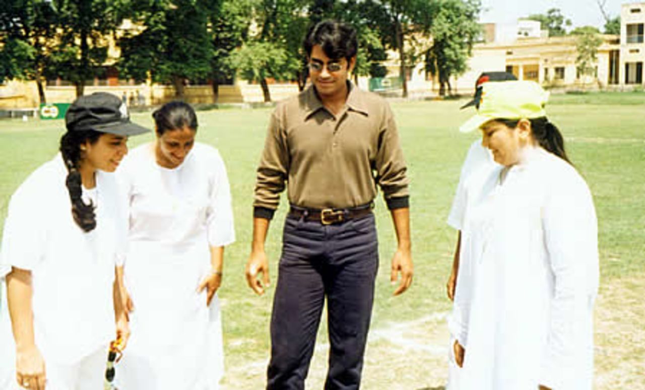 Aaqib Javed supervising the toss, Milo Women Cricket Cup, Lahore College for Women, 1996