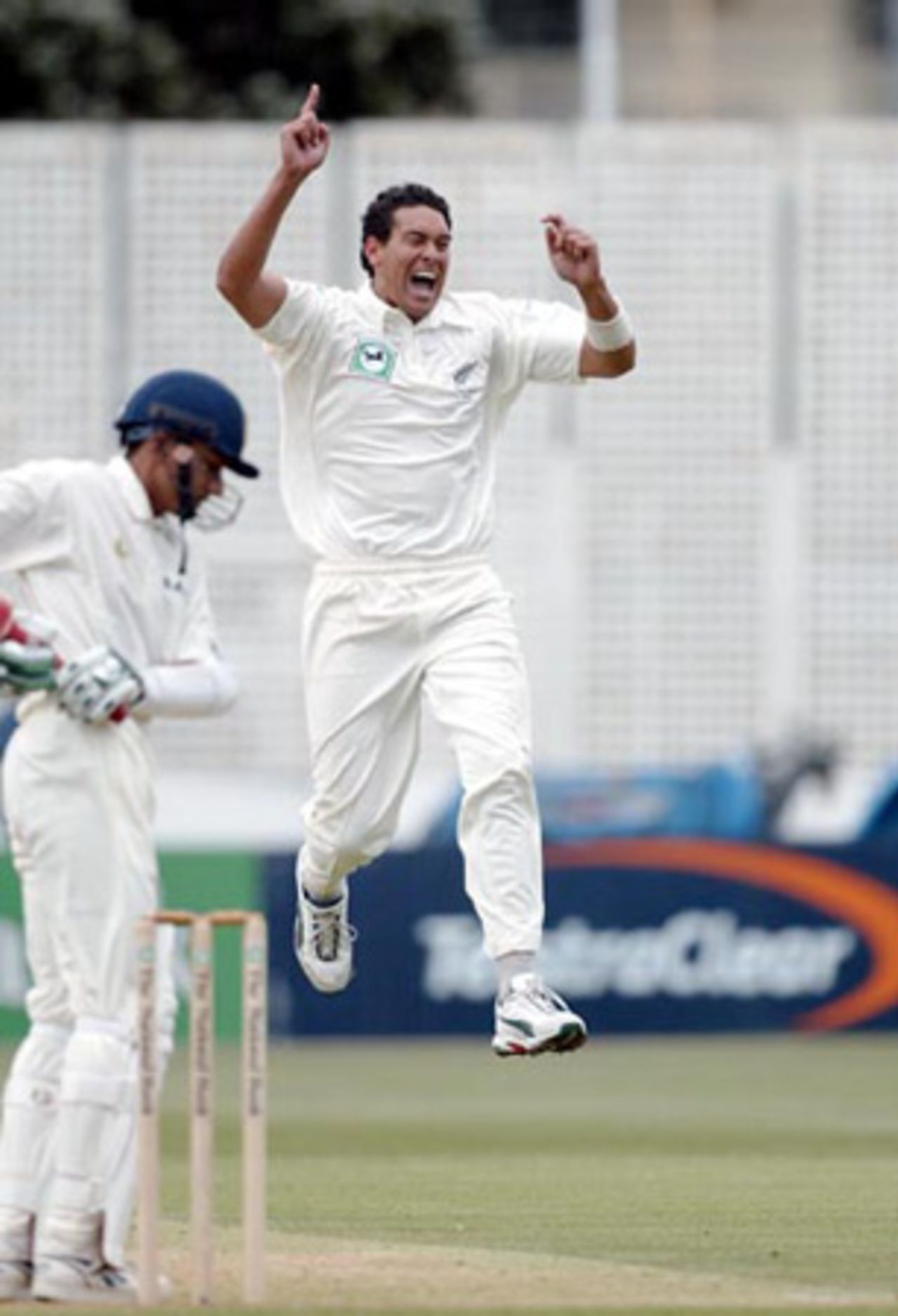 New Zealand bowler Daryl Tuffey celebrates the dismissal of Indian batsman Sanjay Bangar, caught by Scott Styris at third slip for one. 1st Test: New Zealand v India at Basin Reserve, Wellington, 12-16 December 2002 (12 December 2002).