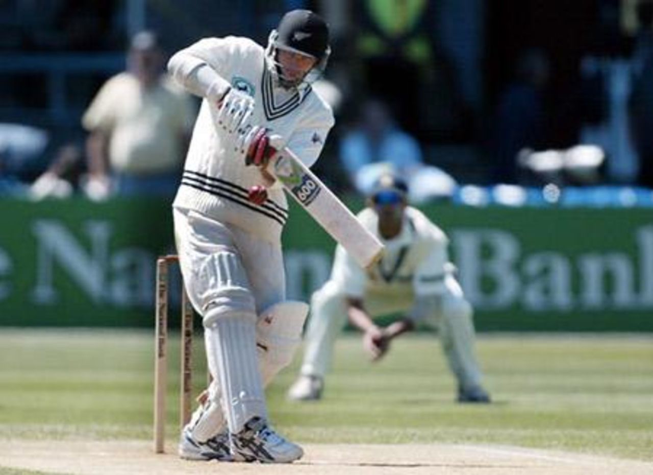 New Zealand batsman Mark Richardson pulls a delivery during his first innings of 83 not out on the second day. 1st Test: New Zealand v India at Basin Reserve, Wellington, 12-16 December 2002 (13 December 2002).