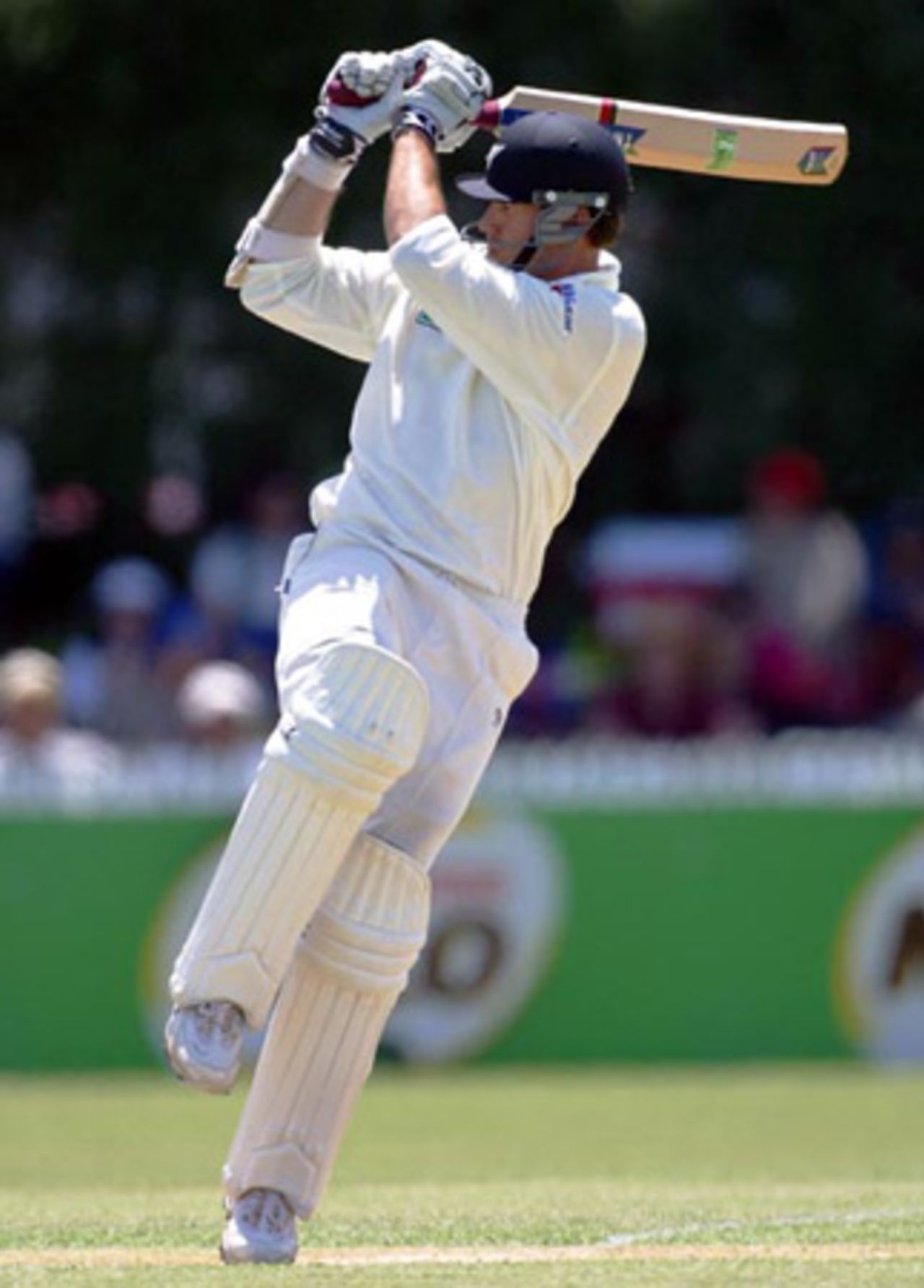 New Zealand batsman Stephen Fleming pulls a delivery during his first innings of 21. 2nd Test: New Zealand v India at Westpac Park, Hamilton, 19-23 December 2002 (21 December 2002).