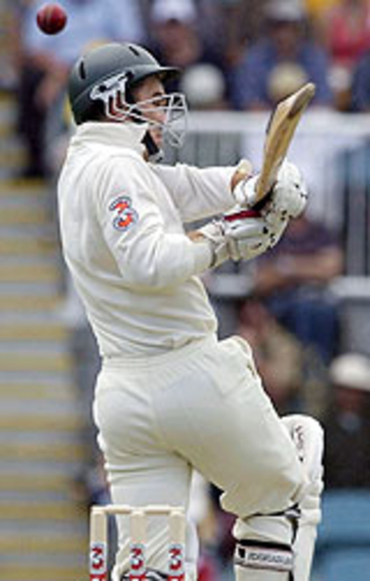 Justin Langer tries to pull, Australia v India, 1st Test, Brisbane, 1st day, December 4, 2003