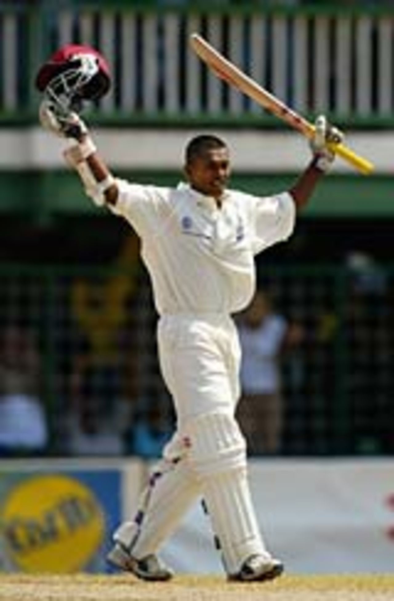 Shivnarine Chanderpaul reaches his hundred, West Indies v Australia, 1st Test, Georgetown, April 10, 2003