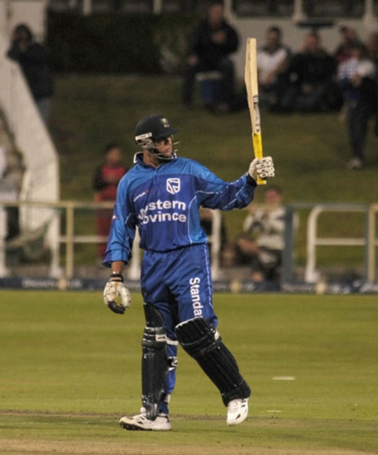 Jacques Kallis celebrates his fifty at Newlands during last nights Çharity Shield match