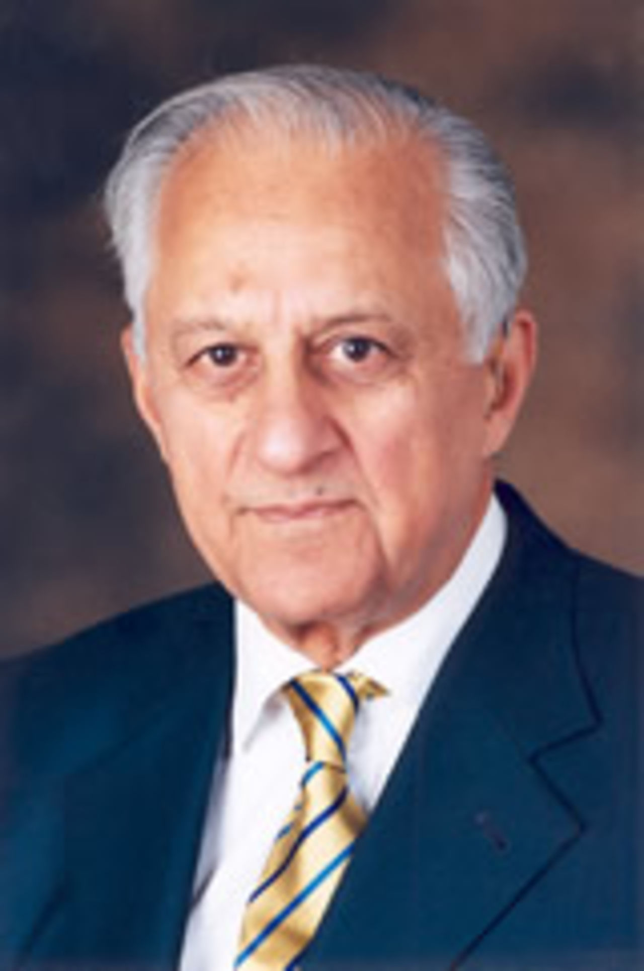 Shaharyar M.Khan,