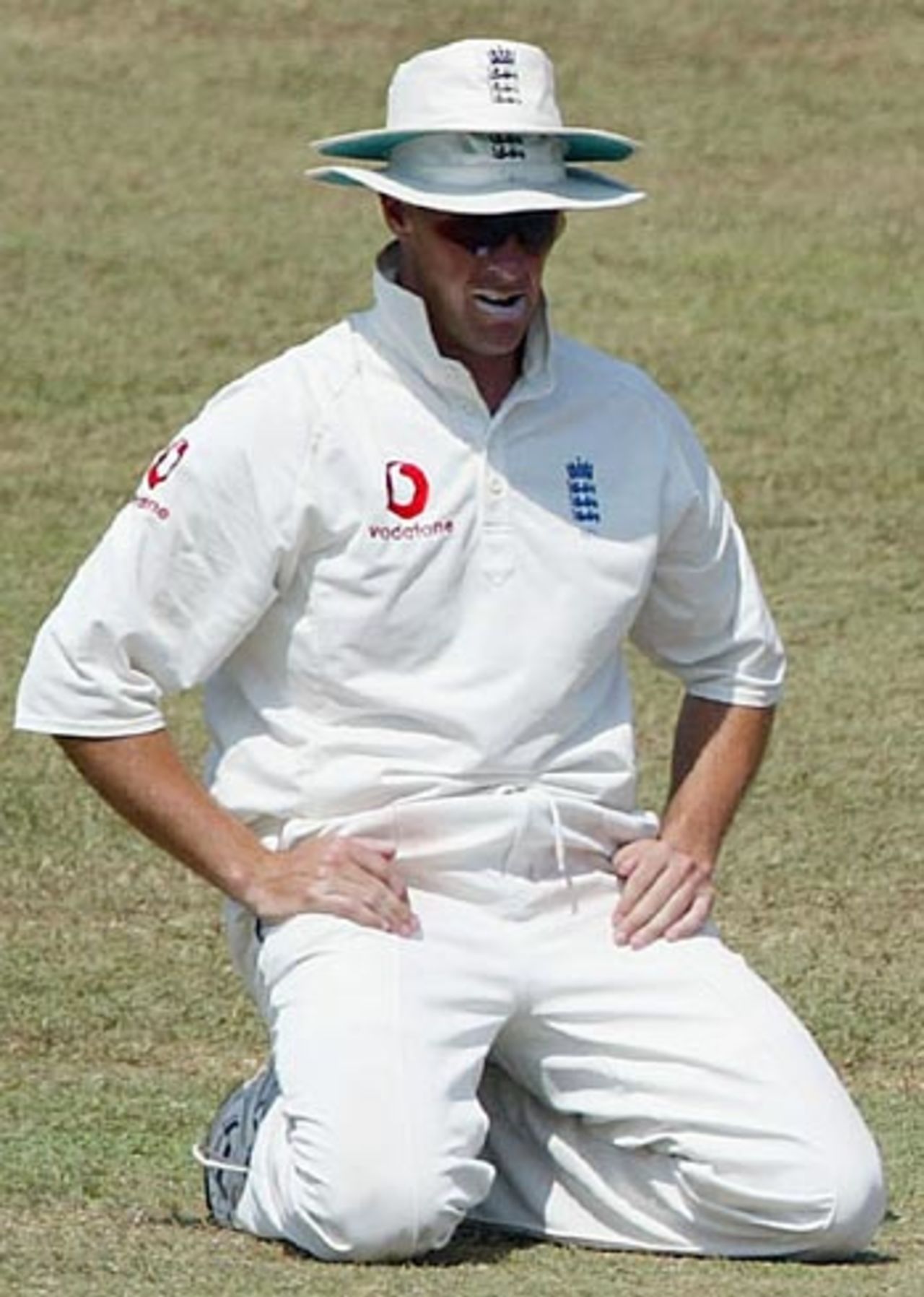 Marcus Trescothick reflects on another drop at first slip - his third of the innings and England's sixth, Sri Lanka v England, 3rd Test, Colombo, December 20, 2003