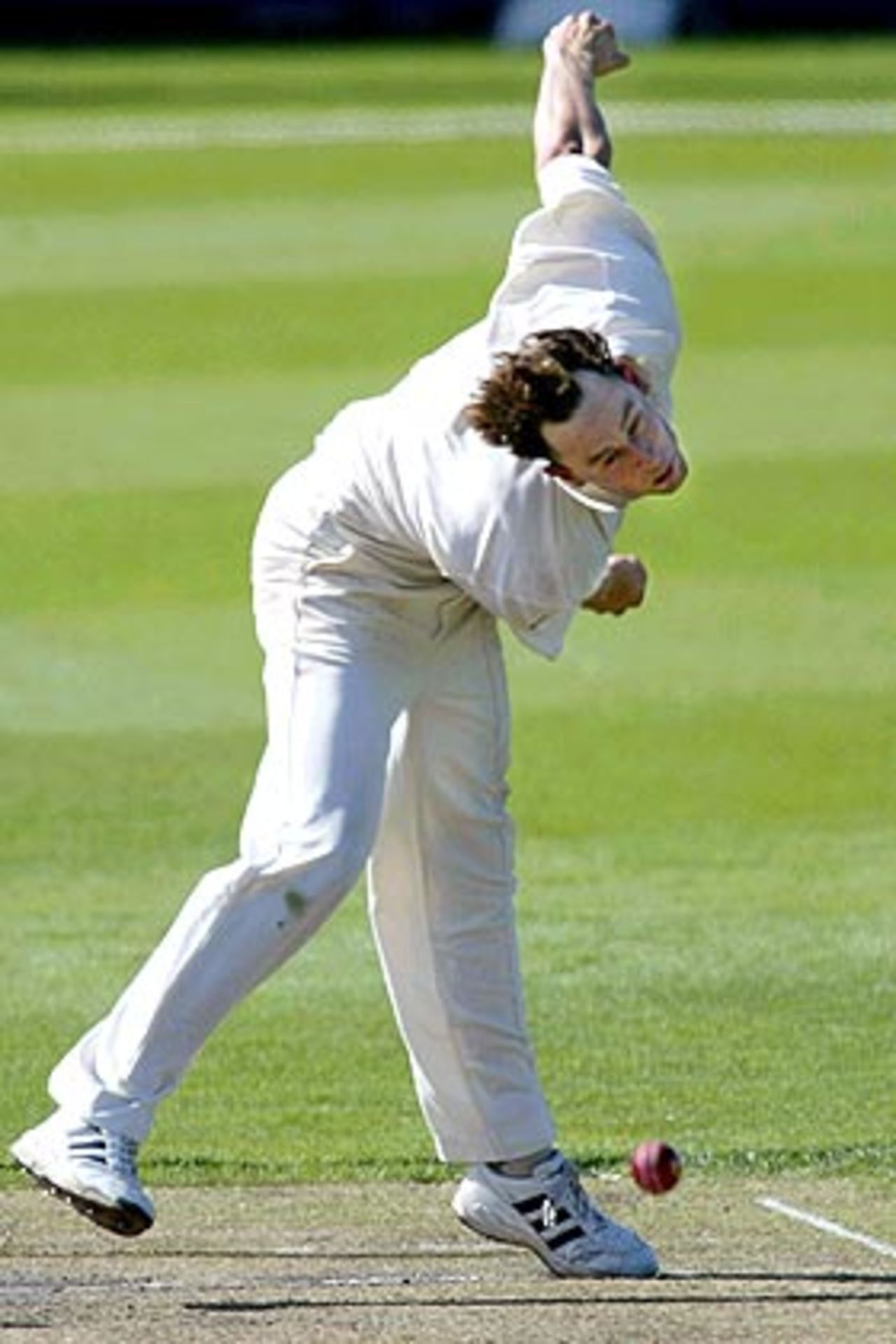 Matthew Nicholson puffs, on his way to blowing the house down in India's first innings, Australia A v Indians, tour game, Hobart, 2nd day, December 20, 2003