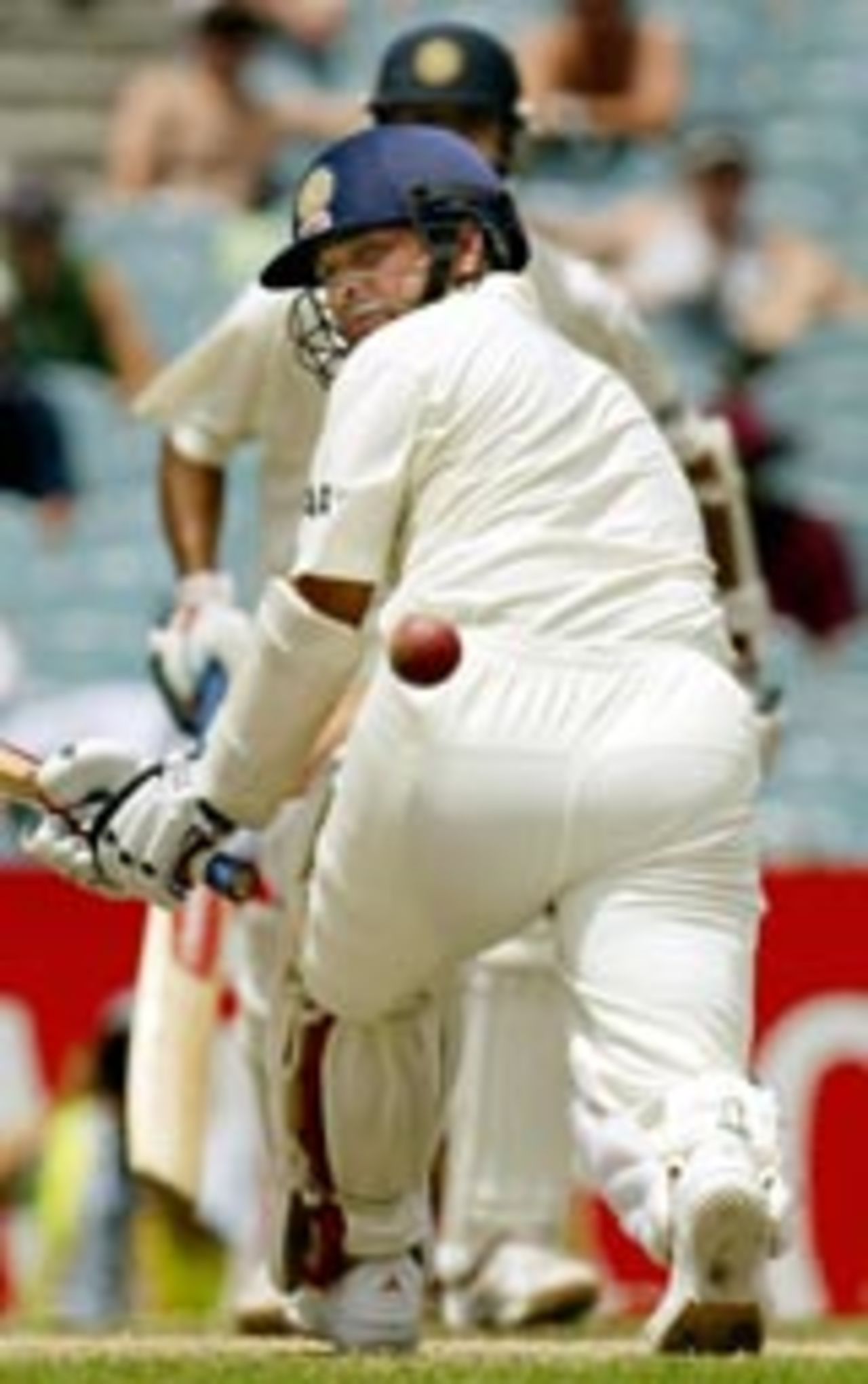 Sachin Tendulkar plays the paddle-sweep on the way to 44 at Melbourne, Australia v India, 3rd Test, Melbourne, 4th day, December 29, 2003