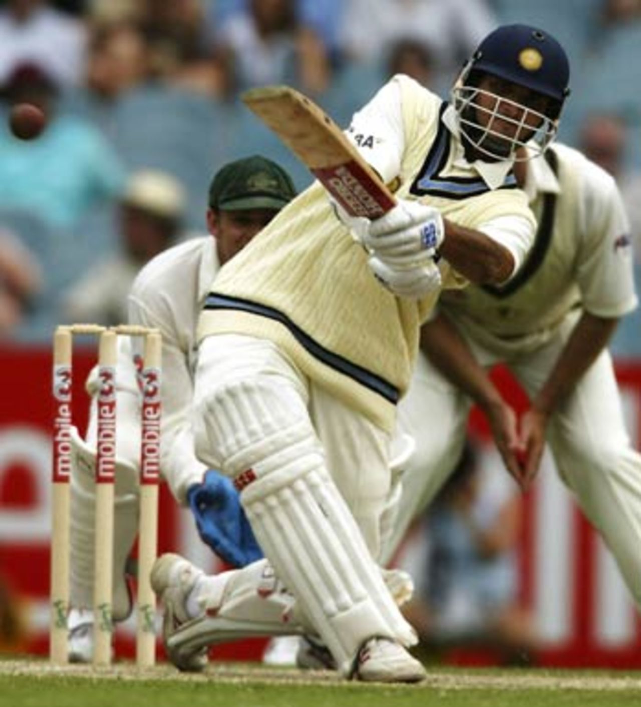 Sourav Ganguly lofted with style, Australia v India, 3rd Test, Melbourne, 4th day, December 29, 2003