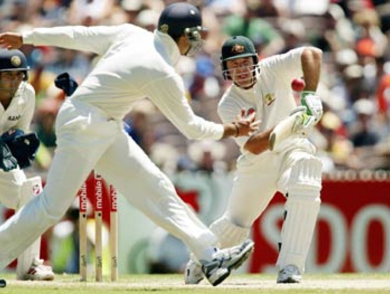 Ricky Ponting continued from where he left off in the first innings, Australia v India, 3rd Test, Melbourne, 5th day, December 30, 2003