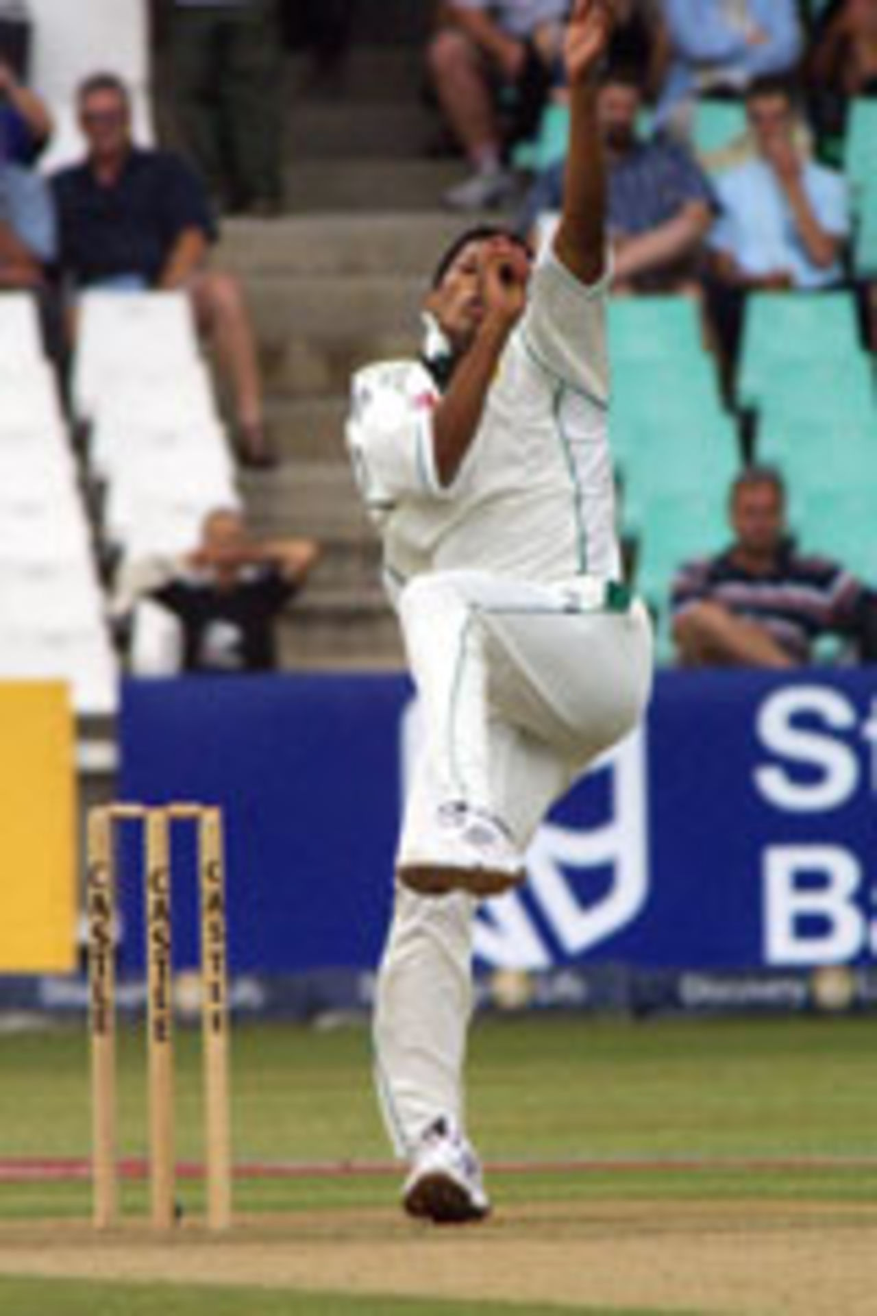 Makhaya Ntini bowling, South Africa v West Indies, Durban, 2nd Test, December 26, 2003