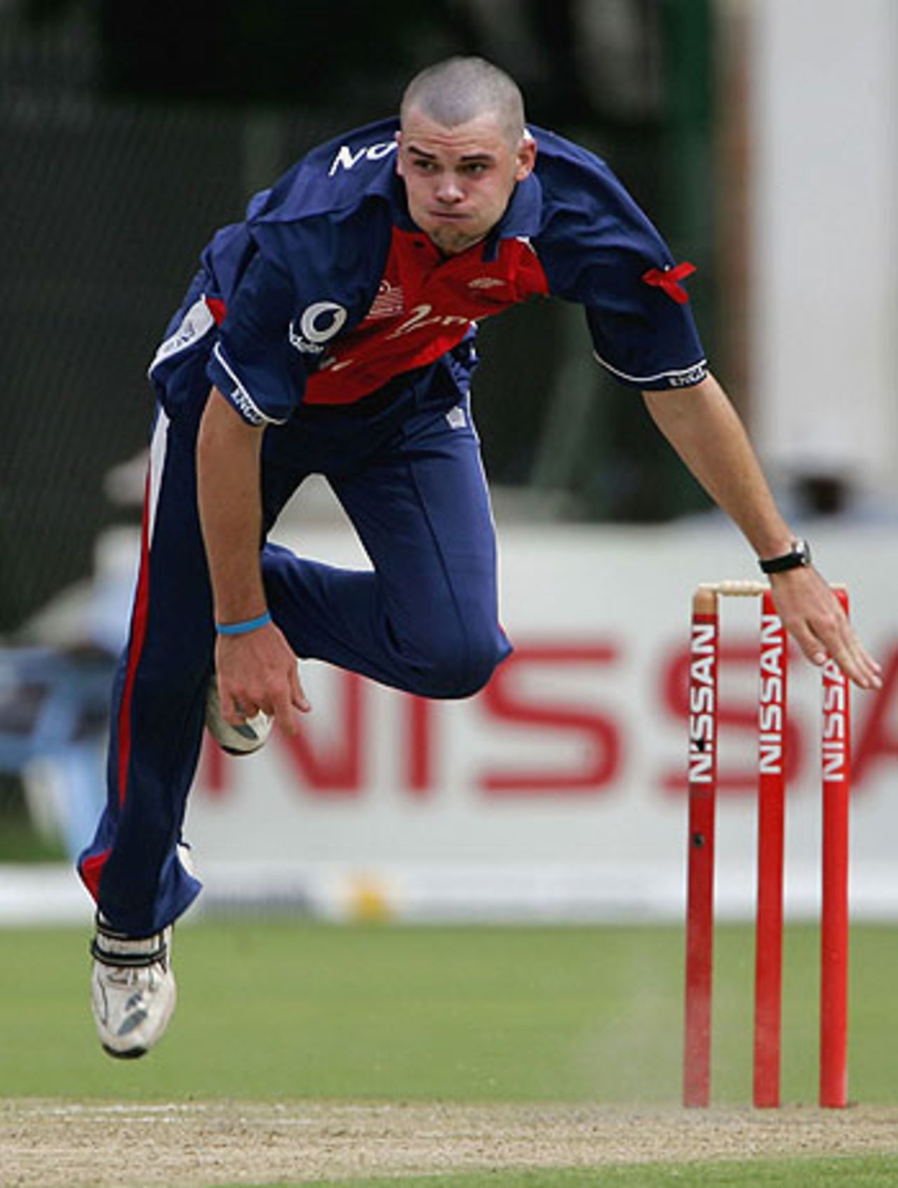 James Anderson and his newly shaved head, Zimbabwe v England, 2nd ODI, Harare, December 1 2004