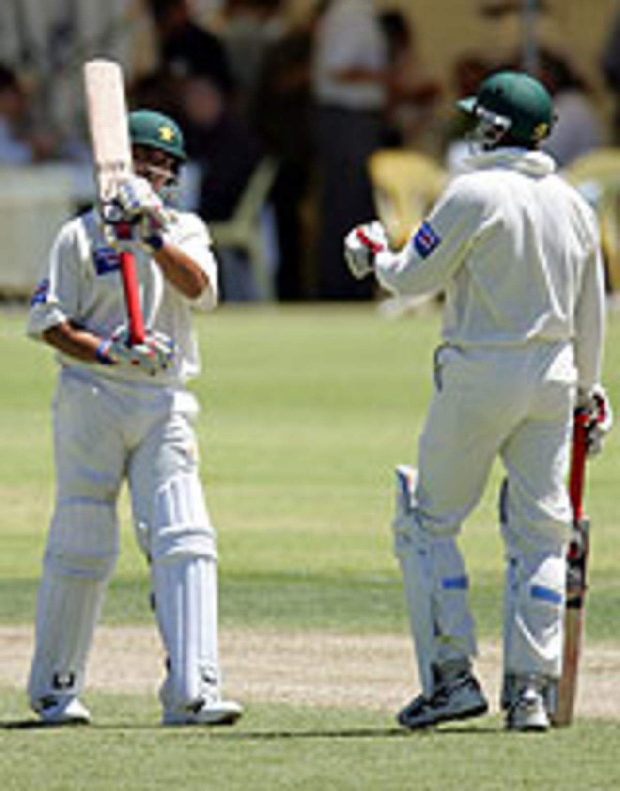 Salman Butt acknowledges the applause for his century, Pakistanis v CA Chairman's XI, Lilac Hill, Perth, December 7, 2004