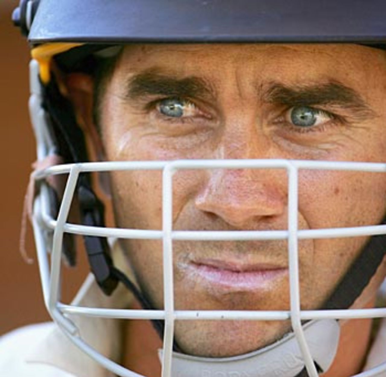 Justin Langer prepares to bat, Pakistanis v CA Chairman's XI, Lilac Hill, Perth, December 7, 2004