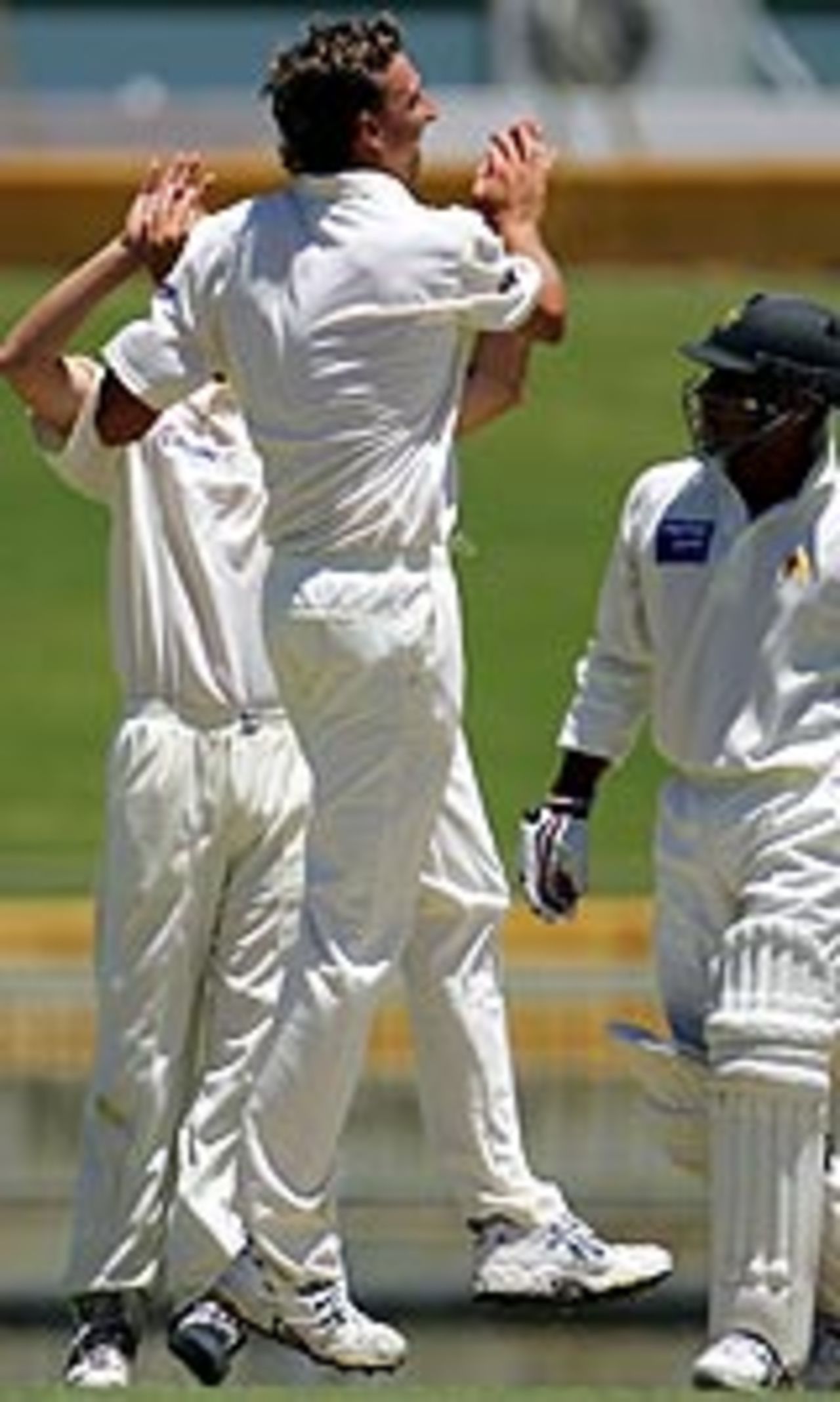 Brett Dorey dismisses Imran Farhat, Western Australia v Pakistanis, Perth, December 9, 2004
