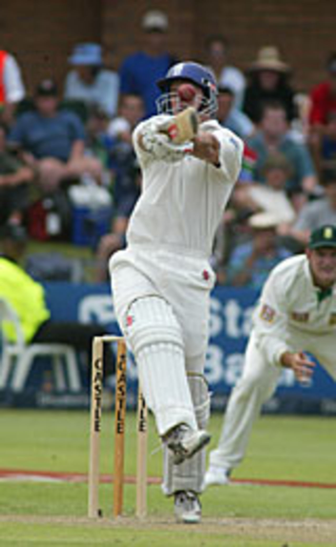 Andrew Strauss hooks, second day, South Africa v England, 1st Test, Port Elizabeth, December 18 2004