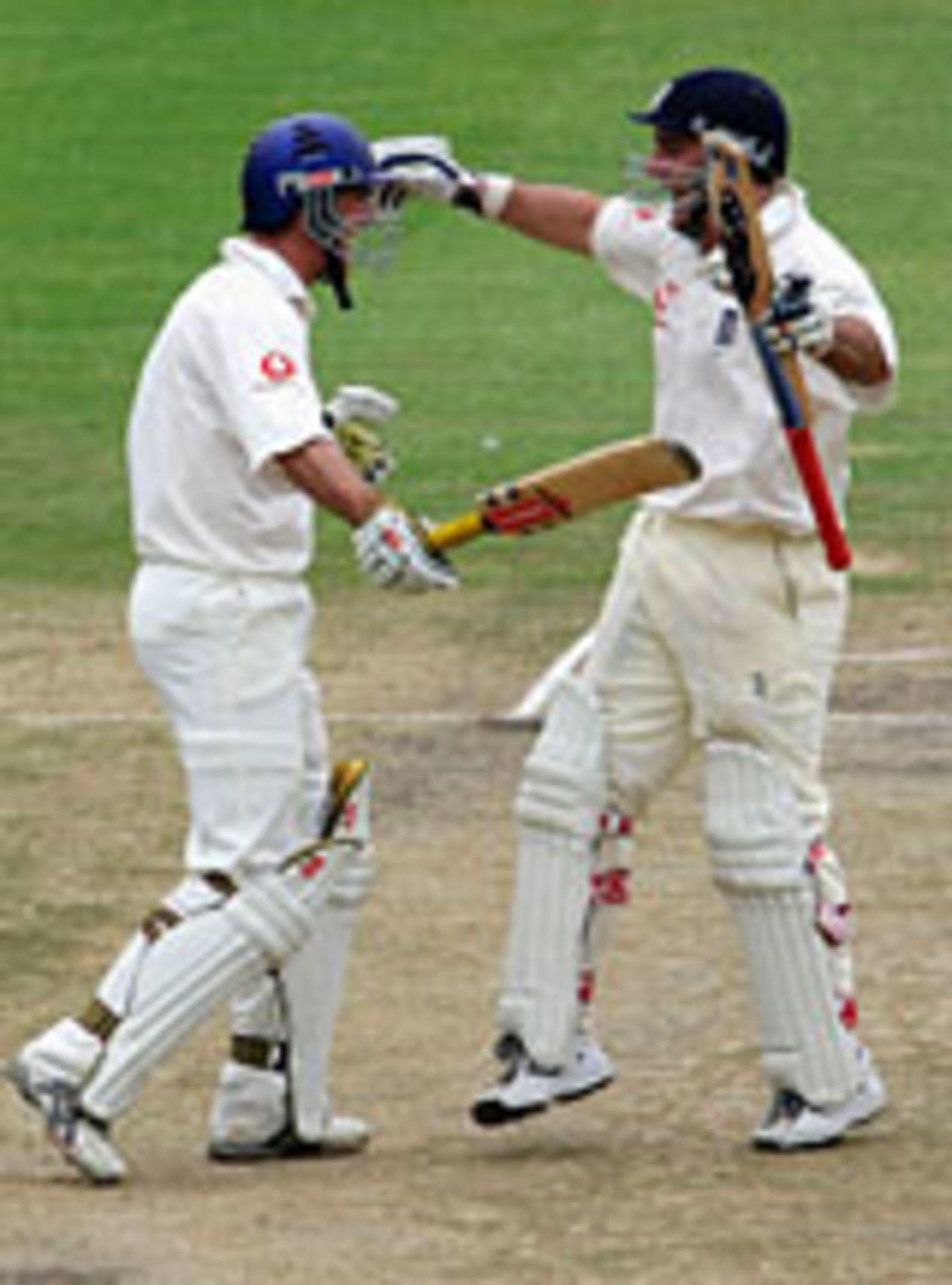 Andrew Strauss and Graham Thorpe about to embrace, South Africa v England, 1st Test, Port Elizabeth, 5th day, 21 December 2004