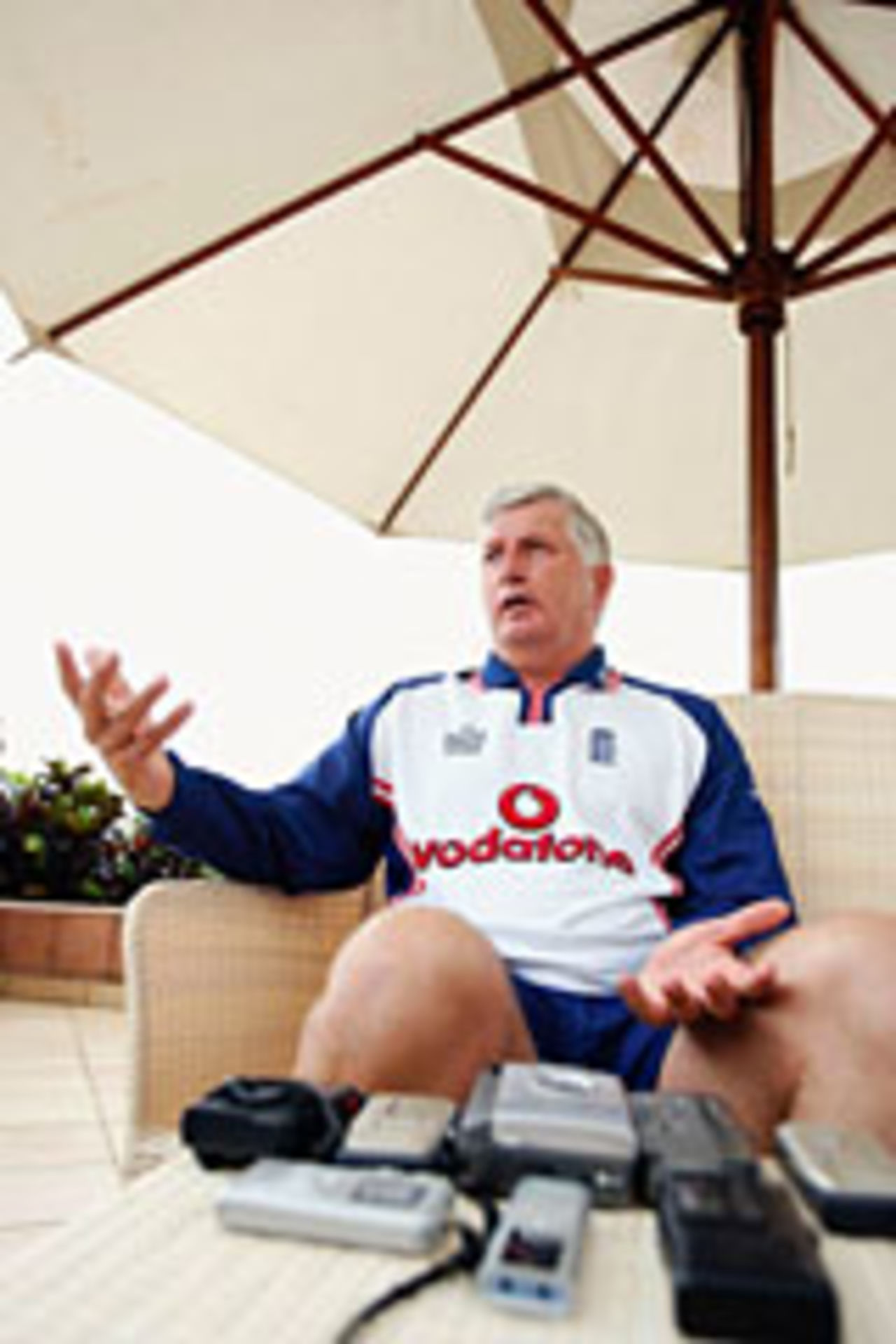 Duncan Fletcher talks to the press at the Beverley Hills Hotel Umhlanga Rocks, ahead of the second Test match at Durban, December 23, 2004