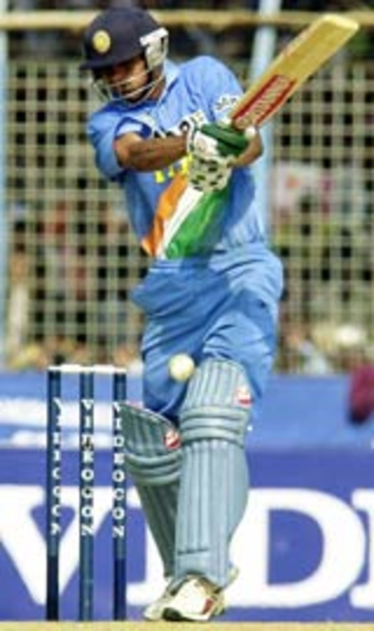 Mohammad Kaif plays the pull shot, Bangladesh v India, 1st ODI, Chittagong, December 23, 2004