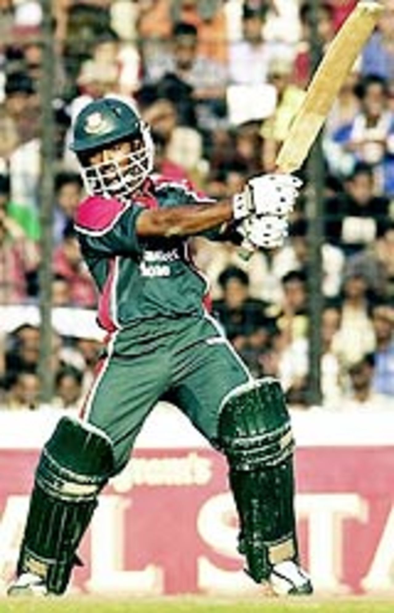 Aftab Ahmed cuts, Bangladesh v India, 2nd ODI, Dhaka, December 26, 2004