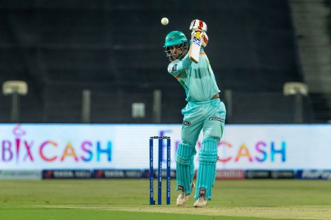 Deepak Hooda played a crucial hand in the middle overs but his dismissal triggered a collapse, Lucknow Super Giants vs Punjab Kings, IPL 2022, Pune, April 29, 2022