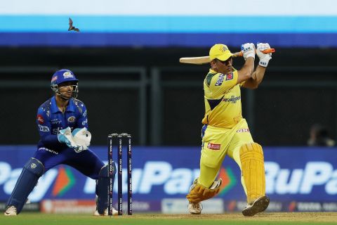 MS Dhoni was the only bright spot for Chennai Super Kings scoring 36* in 33 balls, Mumbai Indians vs Chennai Super Kings, IPL 2022, Wankhede Stadium, Mumbai, May 12, 2022