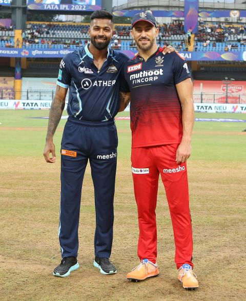 Hardik Pandya and Faf du Plessis are all smiles after the toss, Royal Challengers Bangalore vs Gujarat Titans, IPL 2022, Wankhede Stadium, Mumbai, May 19, 2022