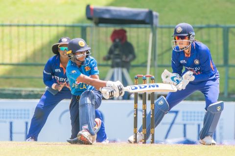 Nilakshi de Silva sweeps one during her knock of 43, Sri Lanka vs India, 1st women's ODI, Pallekelle, July 1, 2022